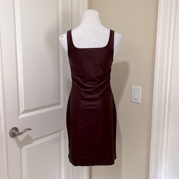 Babaton Satinette Squareneck Mini Tank Dress Rich Maroon Size Large - Picture 5 of 10